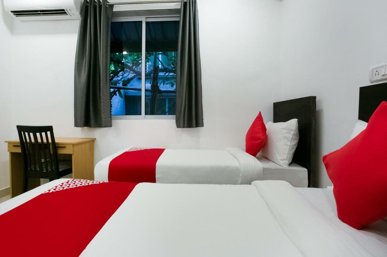 Oyo Flagship 38540 Hotel Shangrila Flagship Saver Βομβάη Εξωτερικό φωτογραφία